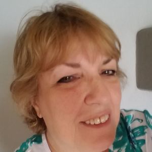 Meet your Posher, Sandi